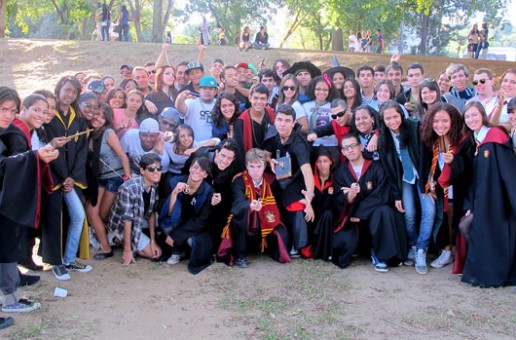 #htmlcaption_1082 Encontro de fãs de Harry Potter no Rio aquece estreia de último filme